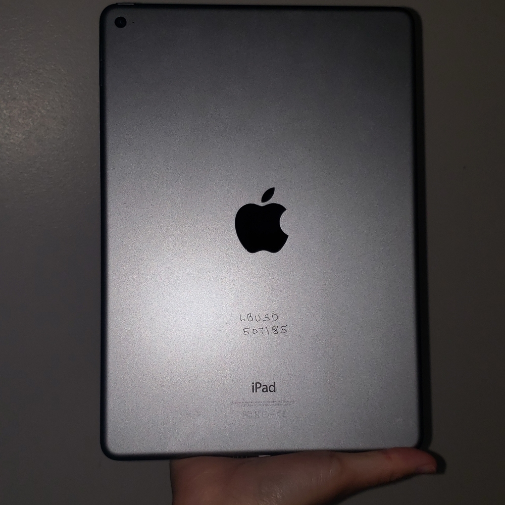 Ipad Air 2 - Picture 2 of 3
